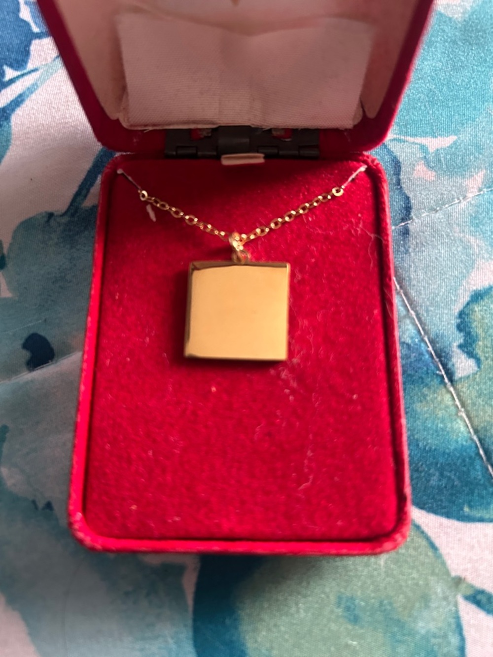 Gold Square Pendant Necklace - Women Jewelry